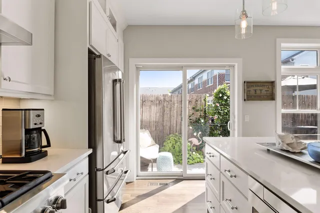 $550,000 | 336 Spring Street, St. Paul, MN 55102