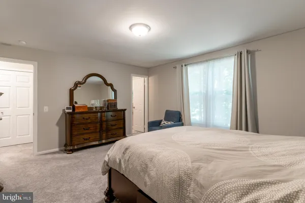 $2,850 | 12112 Amblewood Drive, Laurel, MD 20708