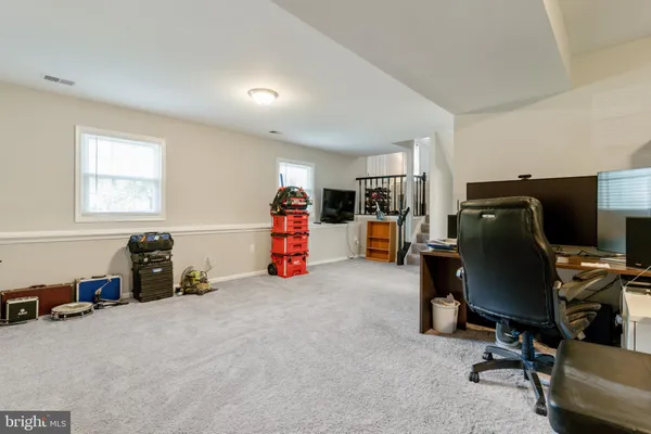 $2,850 | 12112 Amblewood Drive, Laurel, MD 20708