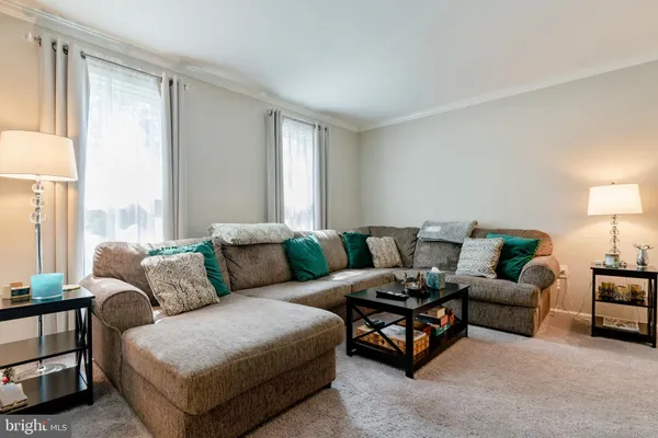 $2,850 | 12112 Amblewood Drive, Laurel, MD 20708