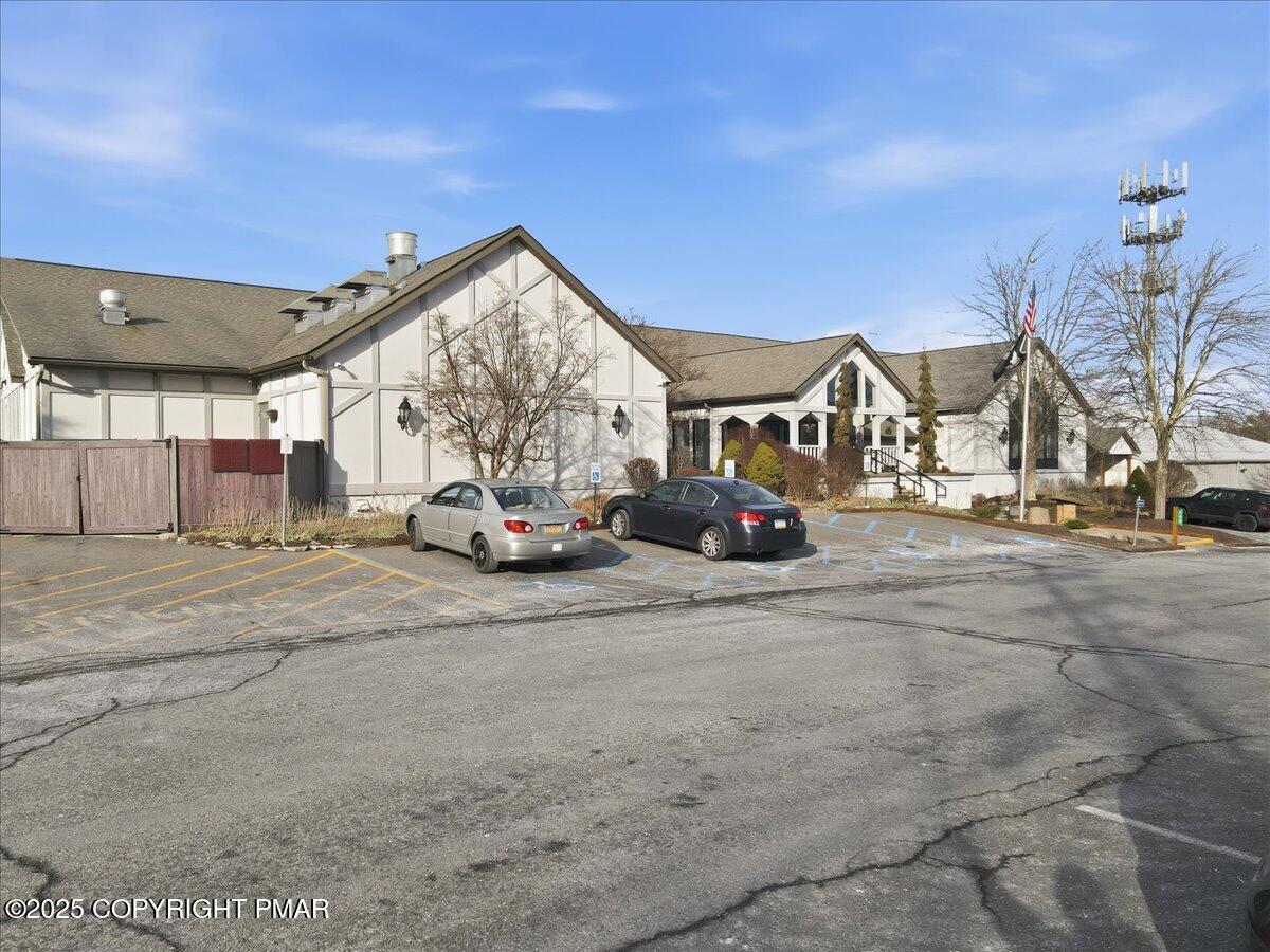 109 Saunders Drive Bushkill, PA 18324 - Photo 67 of 76 096-010_Photo Dec 01 2025, 1 54 19 PM