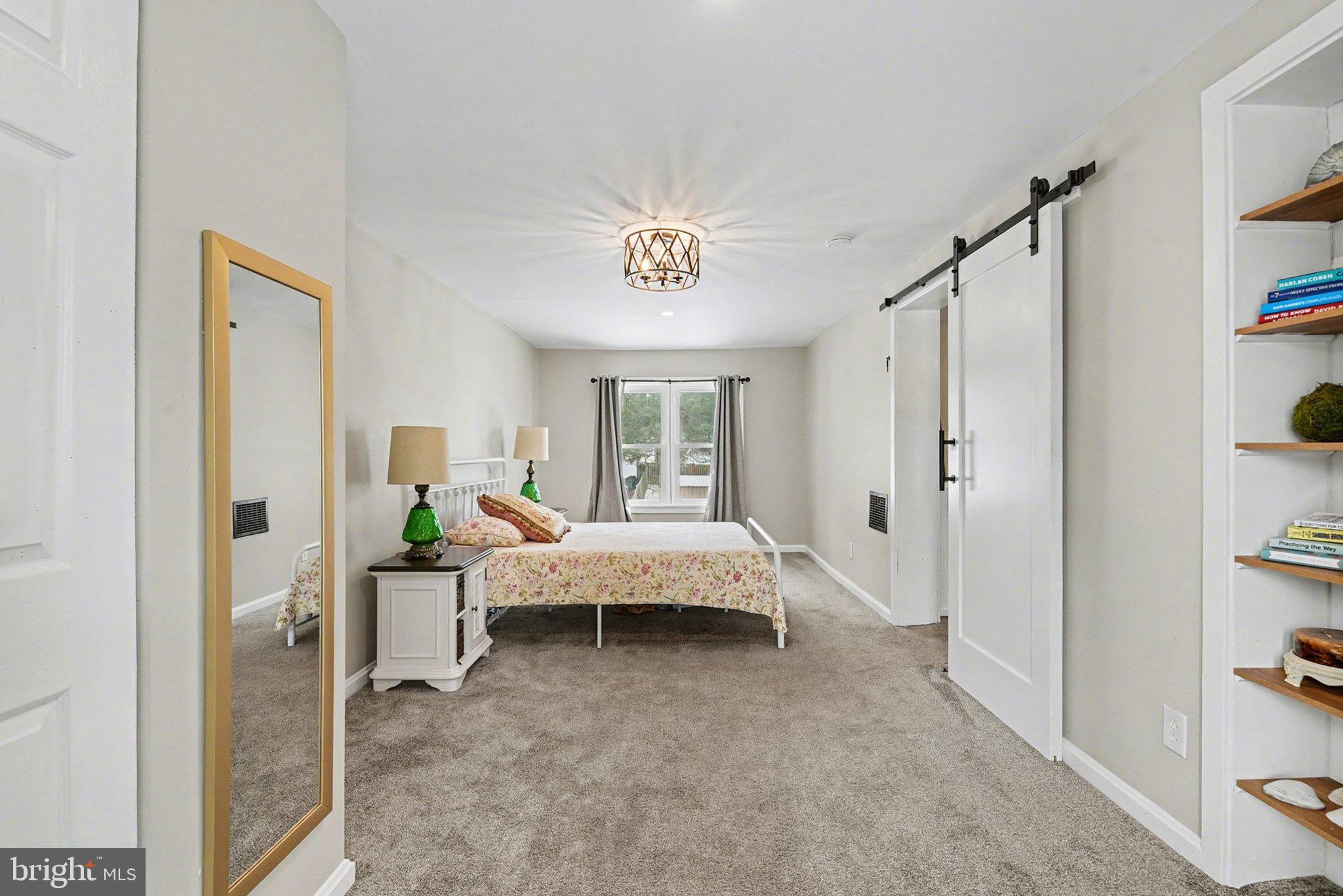 329 Chestnut Street Mount Holly Springs, PA 17065 - Photo 14 of 30