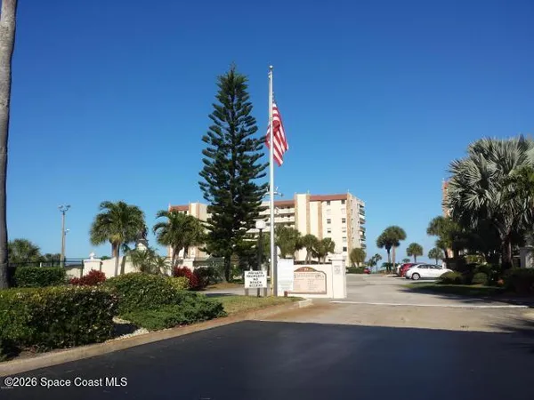 $3,500 | 1860 North Atlantic Avenue, Unit B406, Cocoa Beach, FL 32931