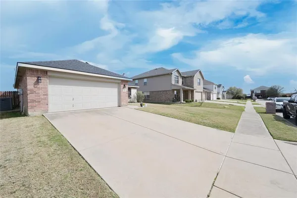 $265,000 | 328 Saddlebrook Drive, Krum, TX 76249