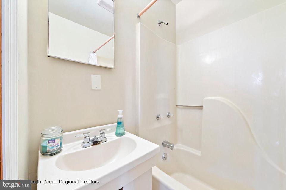 81 Marine Road Waretown, NJ 08758 - Photo 20 of 51 Gallery Image 20
