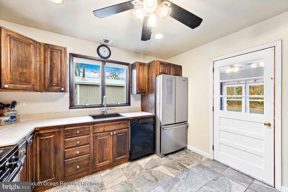 81 Marine Road Waretown, NJ 08758 - Photo 3 of 51 Gallery Image 3