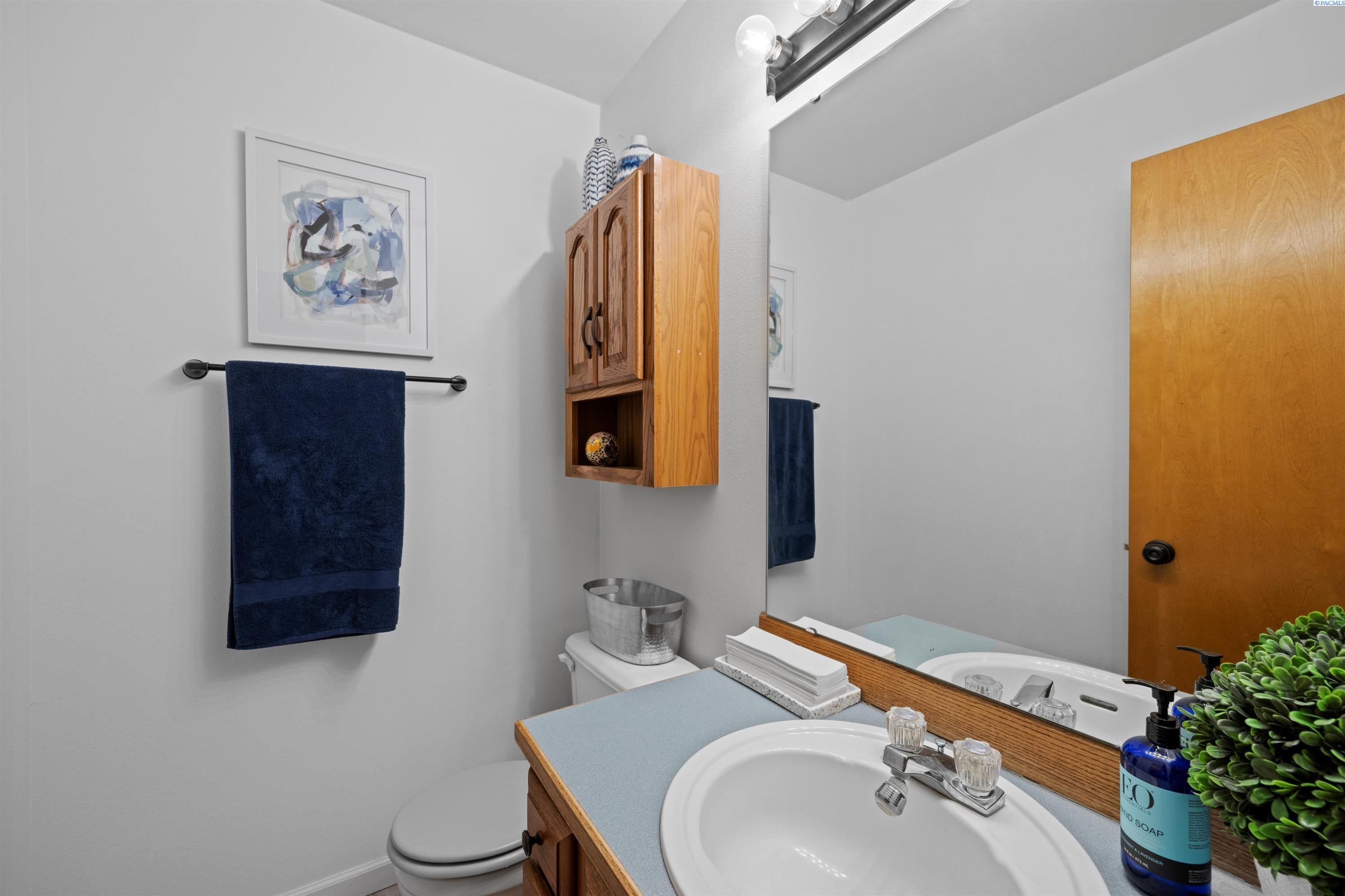 538 North Reed Street Kennewick, WA 99336 - Photo 10 of 21 Gallery Image 10