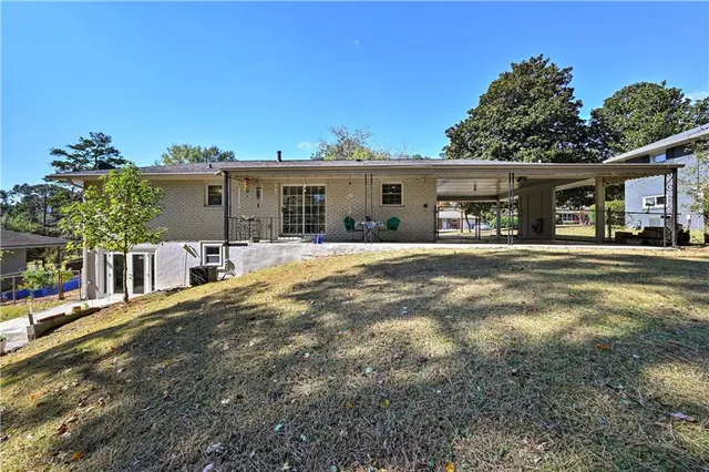 a house view with a outdoor space