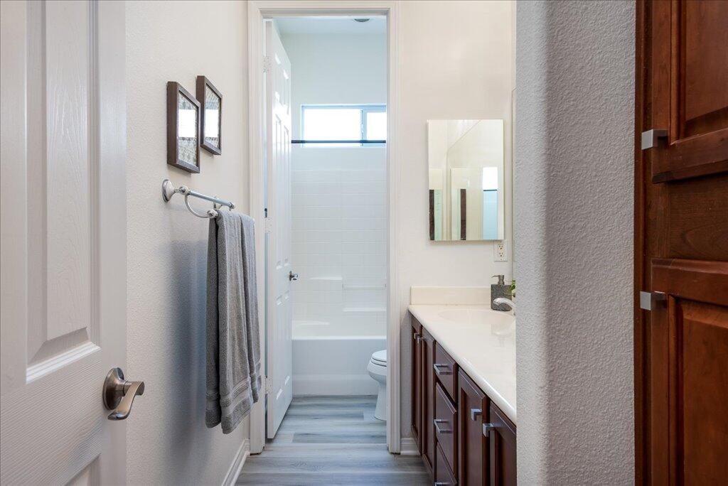 79939 Castille Drive La Quinta, CA 92253 - Photo 26 of 37 26-Bathroom 2