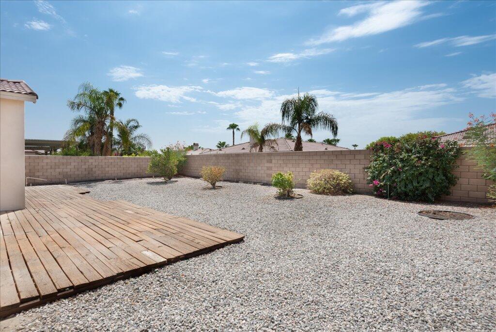 79939 Castille Drive La Quinta, CA 92253 - Photo 31 of 37 31-Back Yard