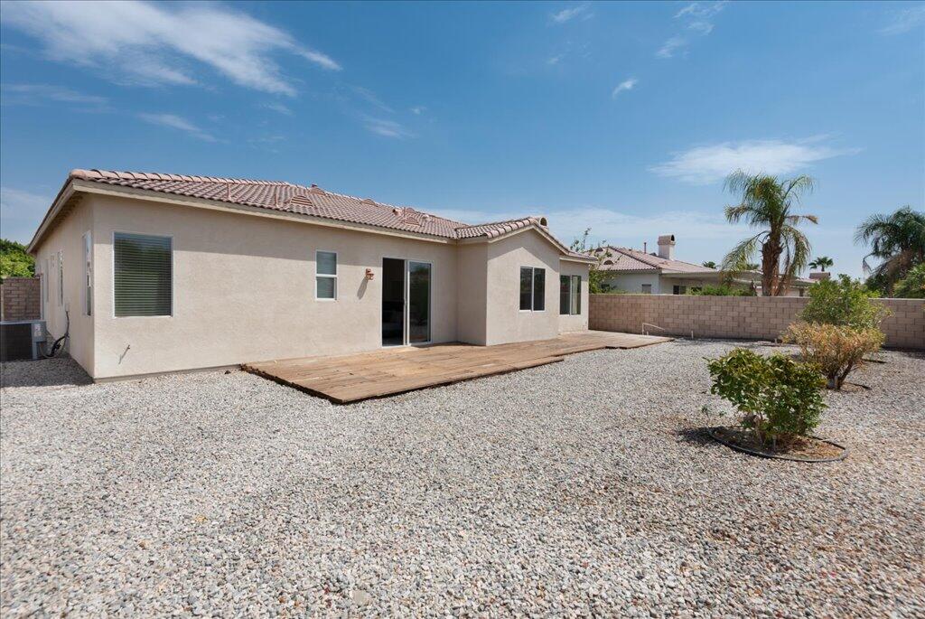 79939 Castille Drive La Quinta, CA 92253 - Photo 32 of 37 32-Back of House