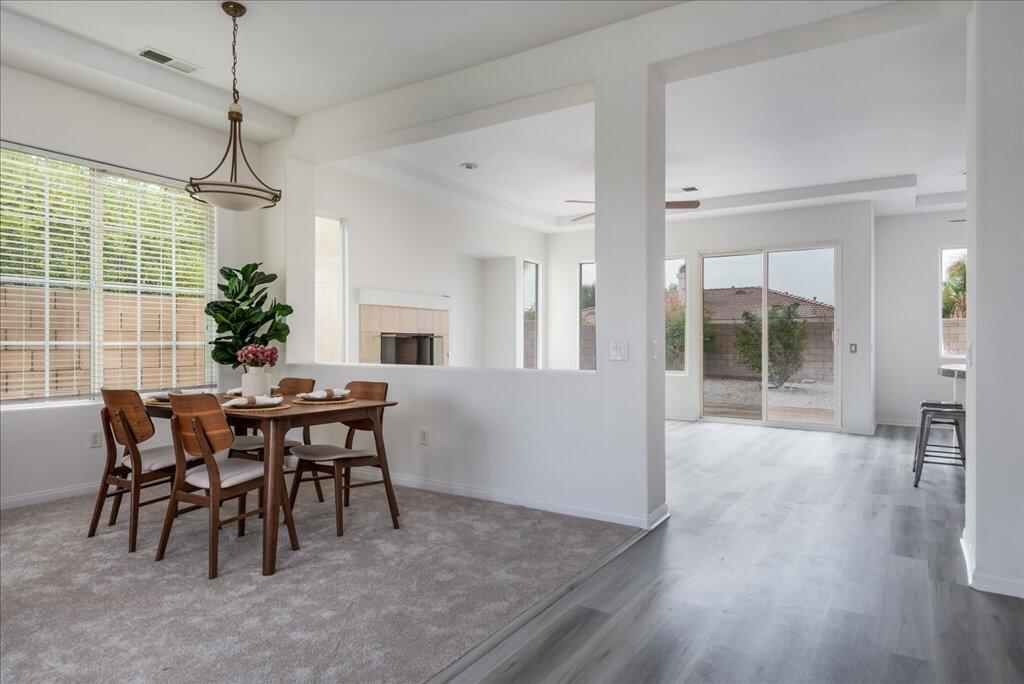 79939 Castille Drive La Quinta, CA 92253 - Photo 4 of 37 04-Dining Room