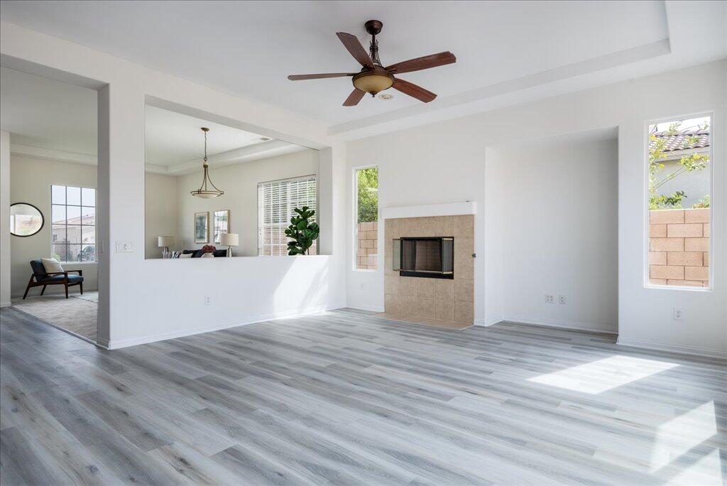 79939 Castille Drive La Quinta, CA 92253 - Photo 7 of 37 07-Family Room