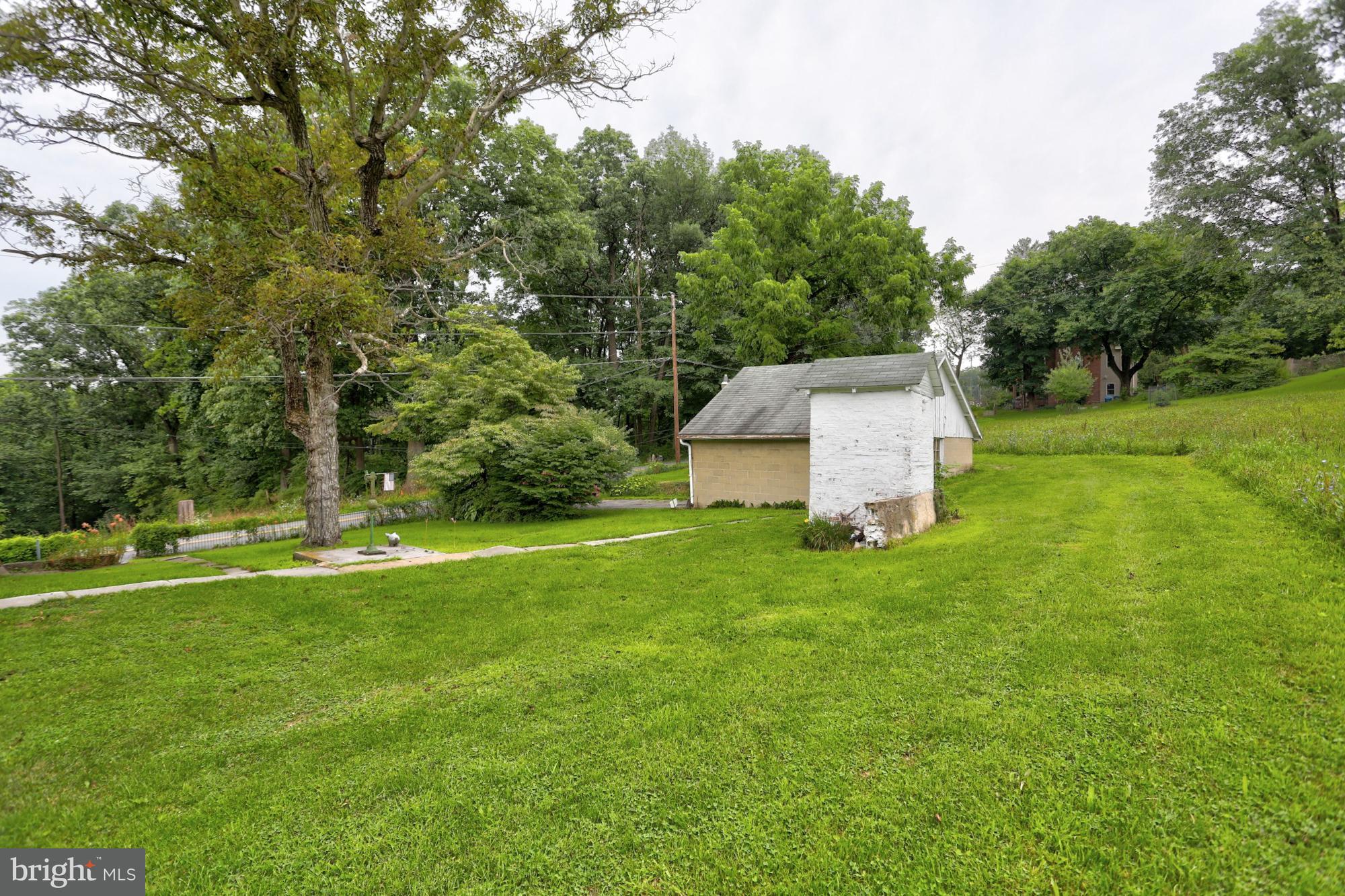 4436 Fairview Road Columbia, PA 17512 - Photo 20 of 22 Gallery Image 20