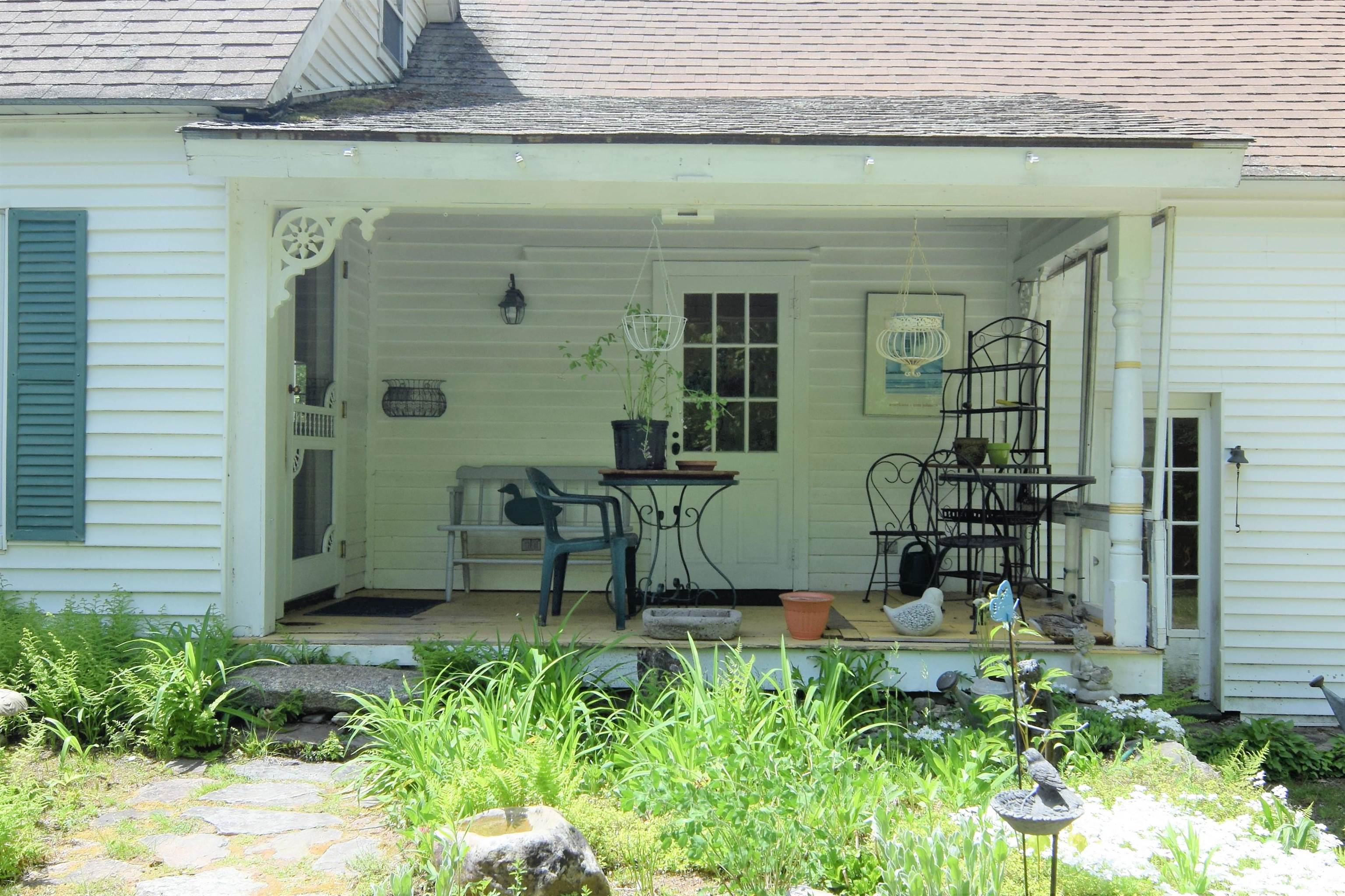 324 Stagecoach Road Sunapee, NH 03782 - Photo 3 of 29 Gallery Image 3