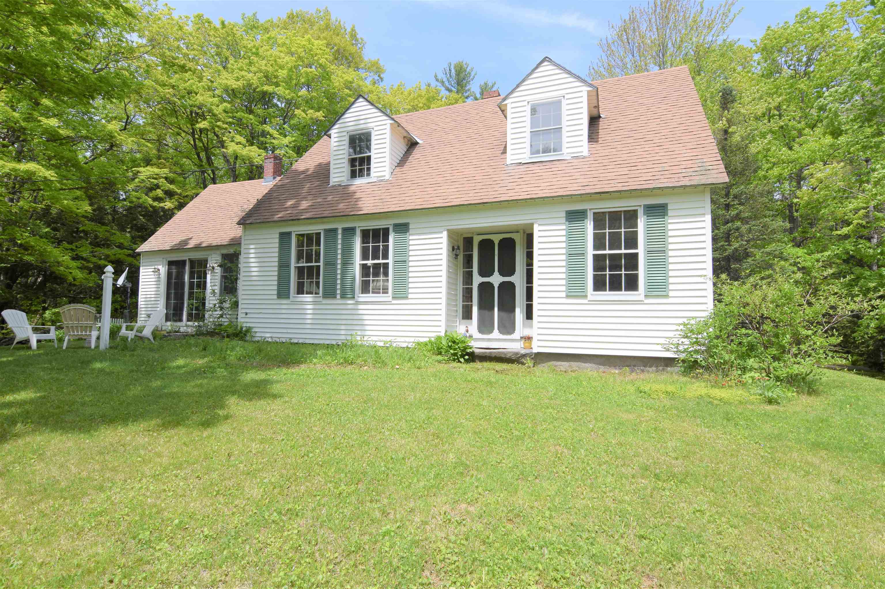 324 Stagecoach Road Sunapee, NH 03782 - Photo 4 of 29 Gallery Image 4