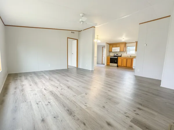 $1,395 | 11555 Culebra Road, San Antonio, TX 78253