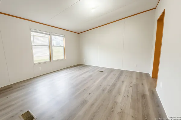 $1,395 | 11555 Culebra Road, San Antonio, TX 78253