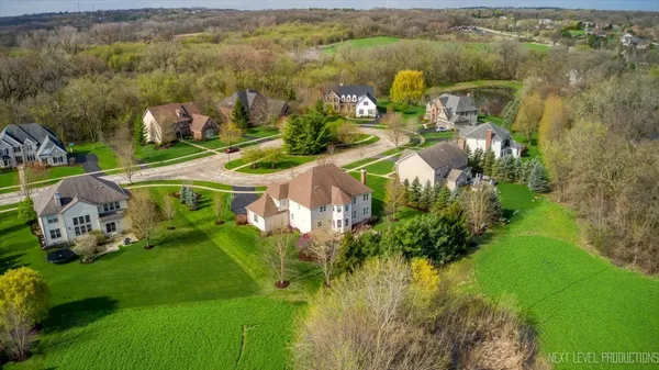 $775,000 | 40-w898 Fox Creek Drive, St. Charles, IL 60175