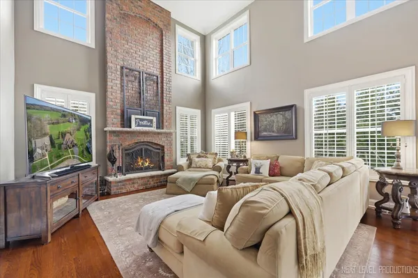 $775,000 | 40-w898 Fox Creek Drive, St. Charles, IL 60175