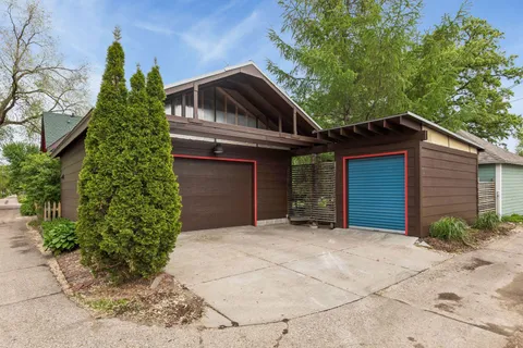$490,000 | 2612 36th Avenue South, Minneapolis, MN 55406