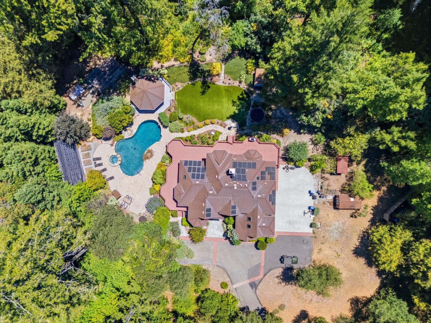 21631 Summit Road Los Gatos, CA 95033 - Photo 20 of 26 Gallery Image 20