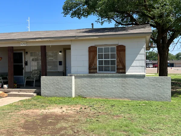 $650 | 4202 35th Street, Unit A, Lubbock, TX 79413