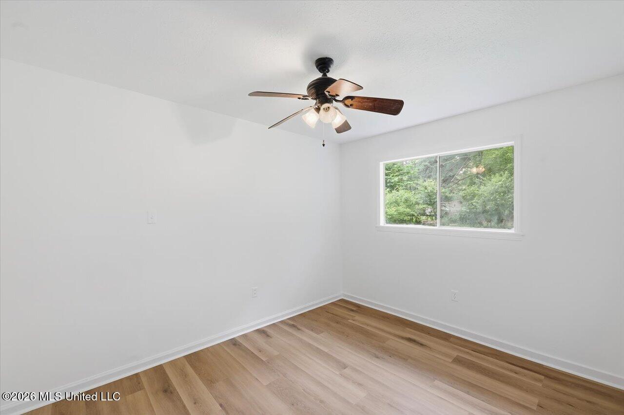4251 Old Brandon Road Pearl, MS 39208 - Photo 20 of 25 20-4251 Old Brandon Rd _ Hometoursms.com