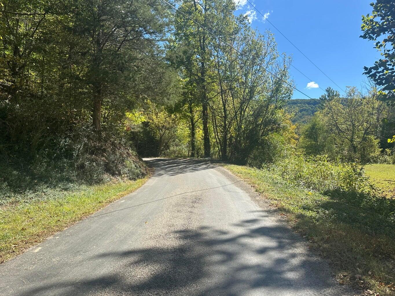 1930 Chestnut Valley Road Vonore, TN 37885 - Photo 29 of 62 29