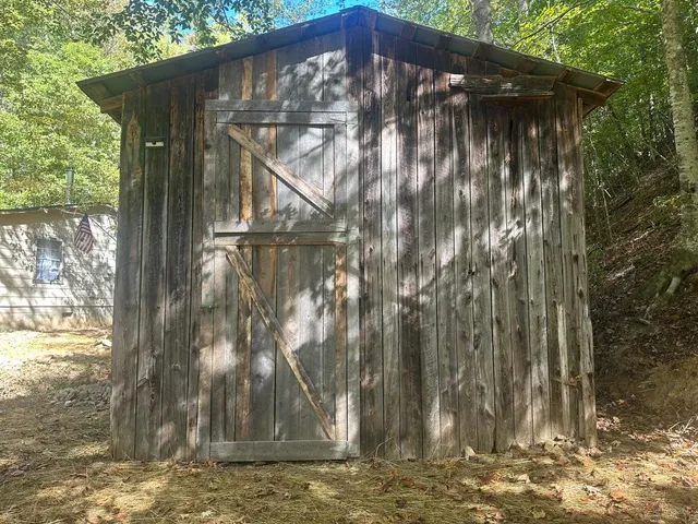 $236,250 | 1930 Chestnut Valley Road, Vonore, TN 37885