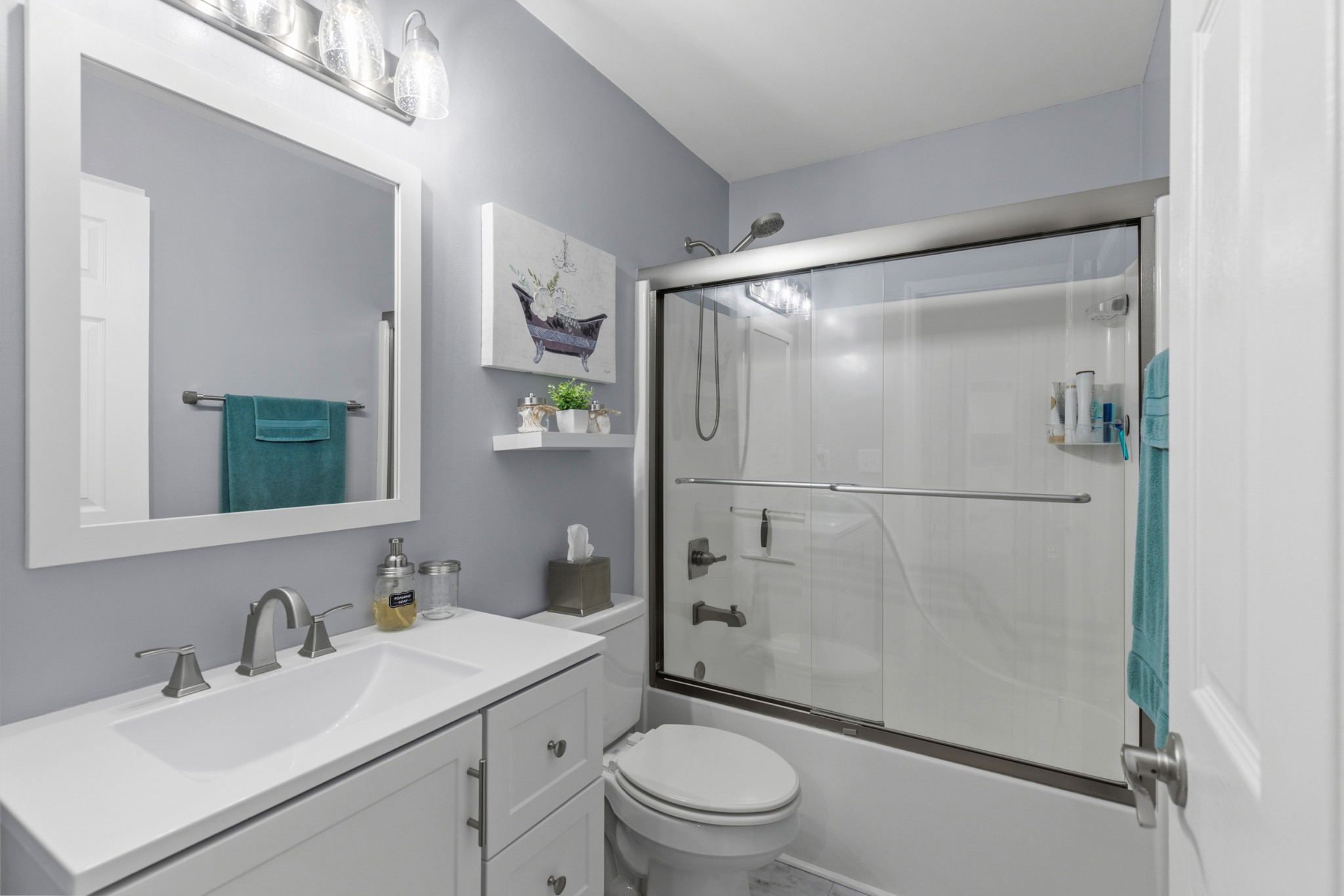454 Campbell Hollow Road Bethpage, TN 37022 - Photo 38 of 57 a bathroom with a sink toilet and shower