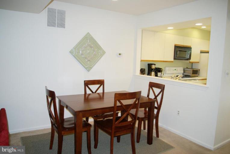 2115 Derby Ridge Lane, Unit 23 Silver Spring, MD 20910 - Photo 6 of 20 Dining Room