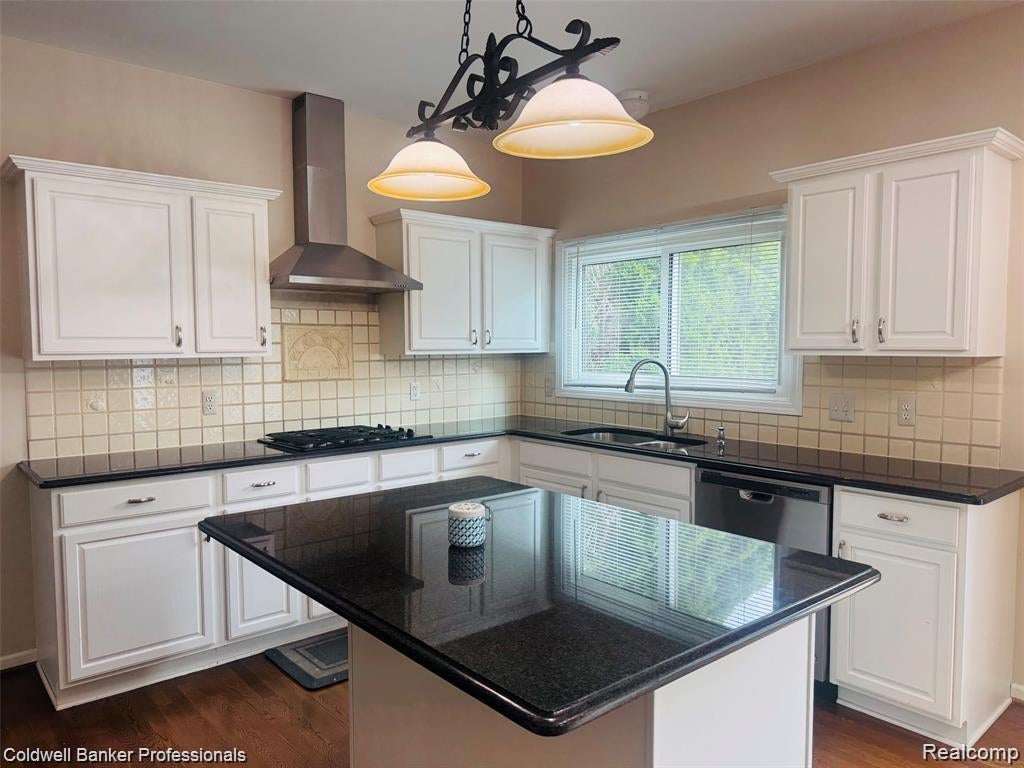 171 Millstone Road Troy, MI 48084 - Photo 12 of 43 Gallery Image 12