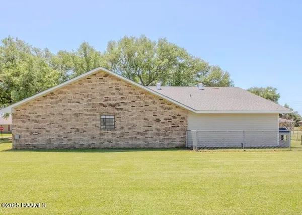 $206,000 | 10728 Sandra Drive, Kaplan, LA 70548