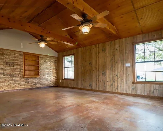 $206,000 | 10728 Sandra Drive, Kaplan, LA 70548