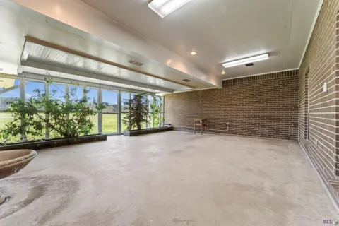 $365,000 | 16040 Blackwater Road, Zachary, LA 70791