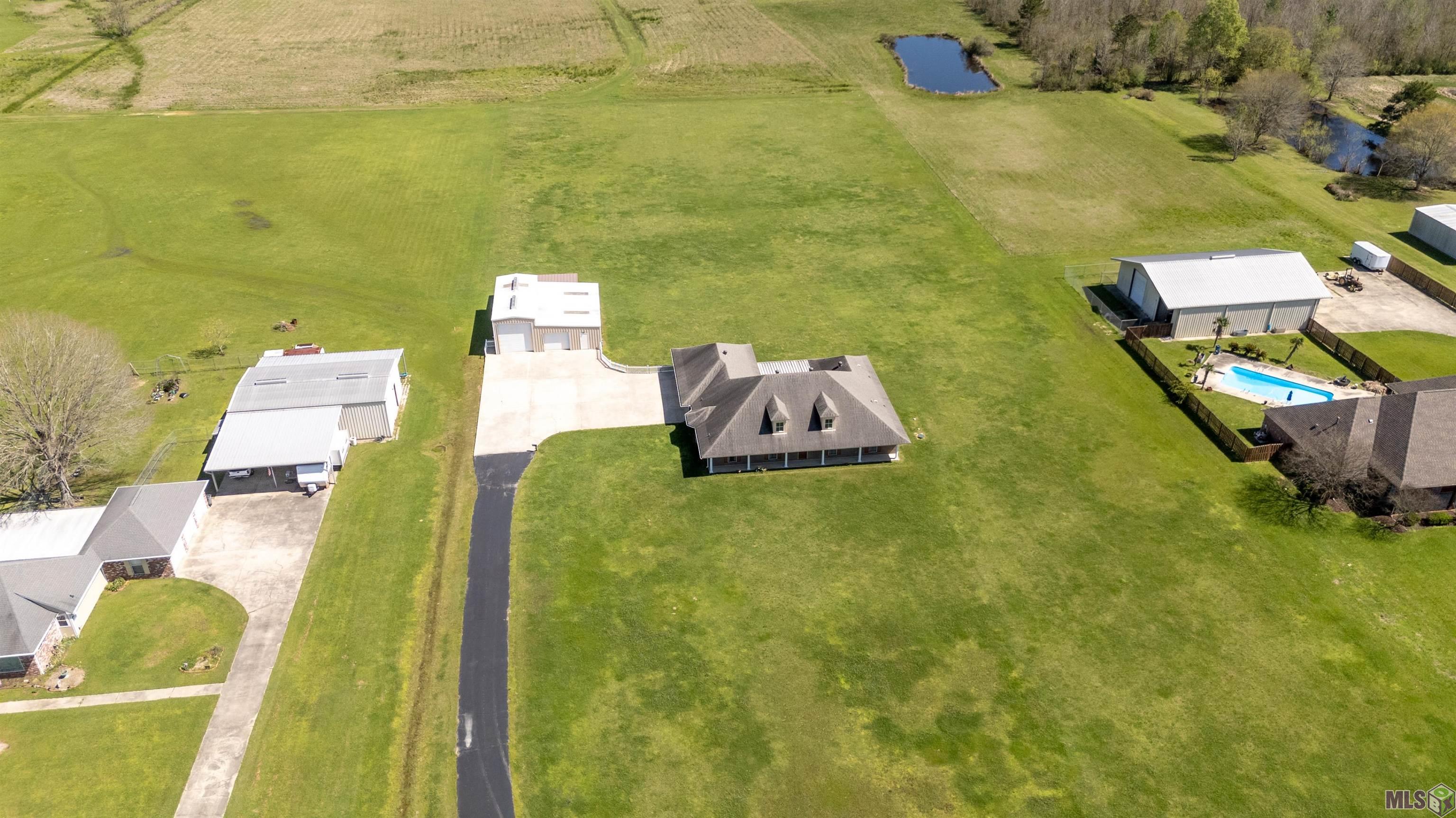 16040 Blackwater Road Zachary, LA 70791 - Photo 43 of 46