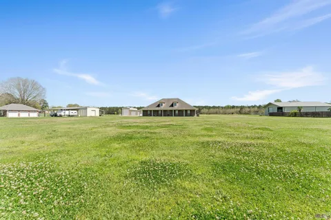 $365,000 | 16040 Blackwater Road, Zachary, LA 70791
