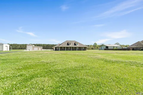 $365,000 | 16040 Blackwater Road, Zachary, LA 70791