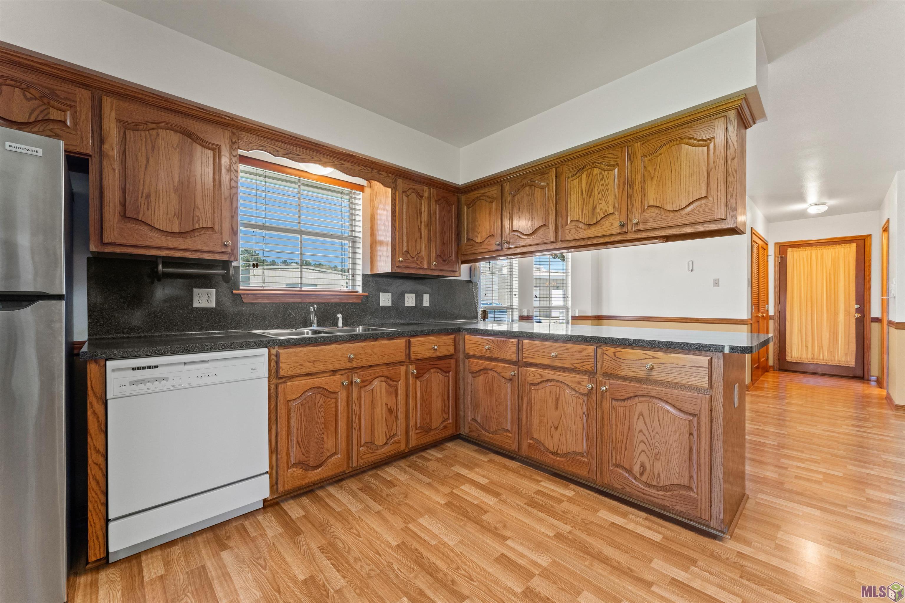 16040 Blackwater Road Zachary, LA 70791 - Photo 7 of 46