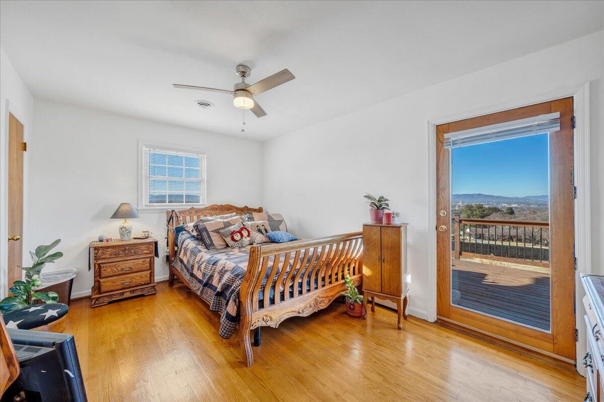 857 Olney Road Vinton, VA 24179 - Photo 14 of 45 a bed room with a bed and a window