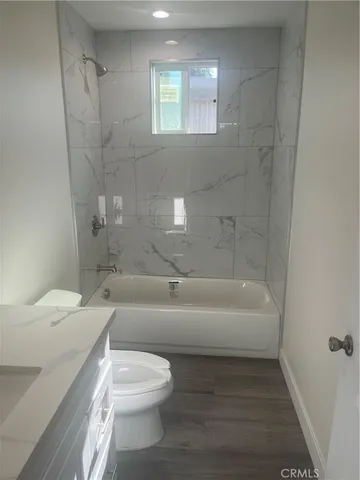 $1,950 | 4656 Bell Place, Unit B, Bell, CA 90201