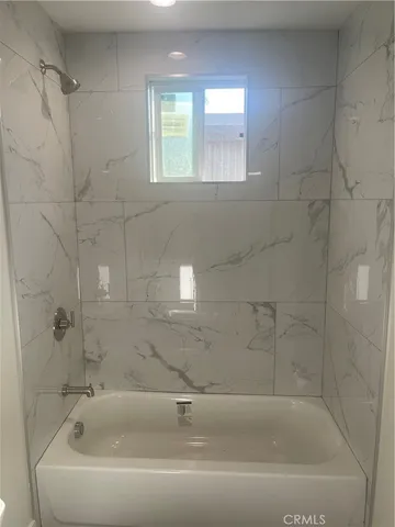 $1,950 | 4656 Bell Place, Unit B, Bell, CA 90201