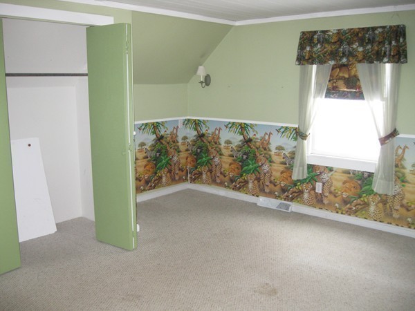 2585 Maple Swamp Road Dighton, MA 02764 - Photo 5 of 11 Gallery Image 5