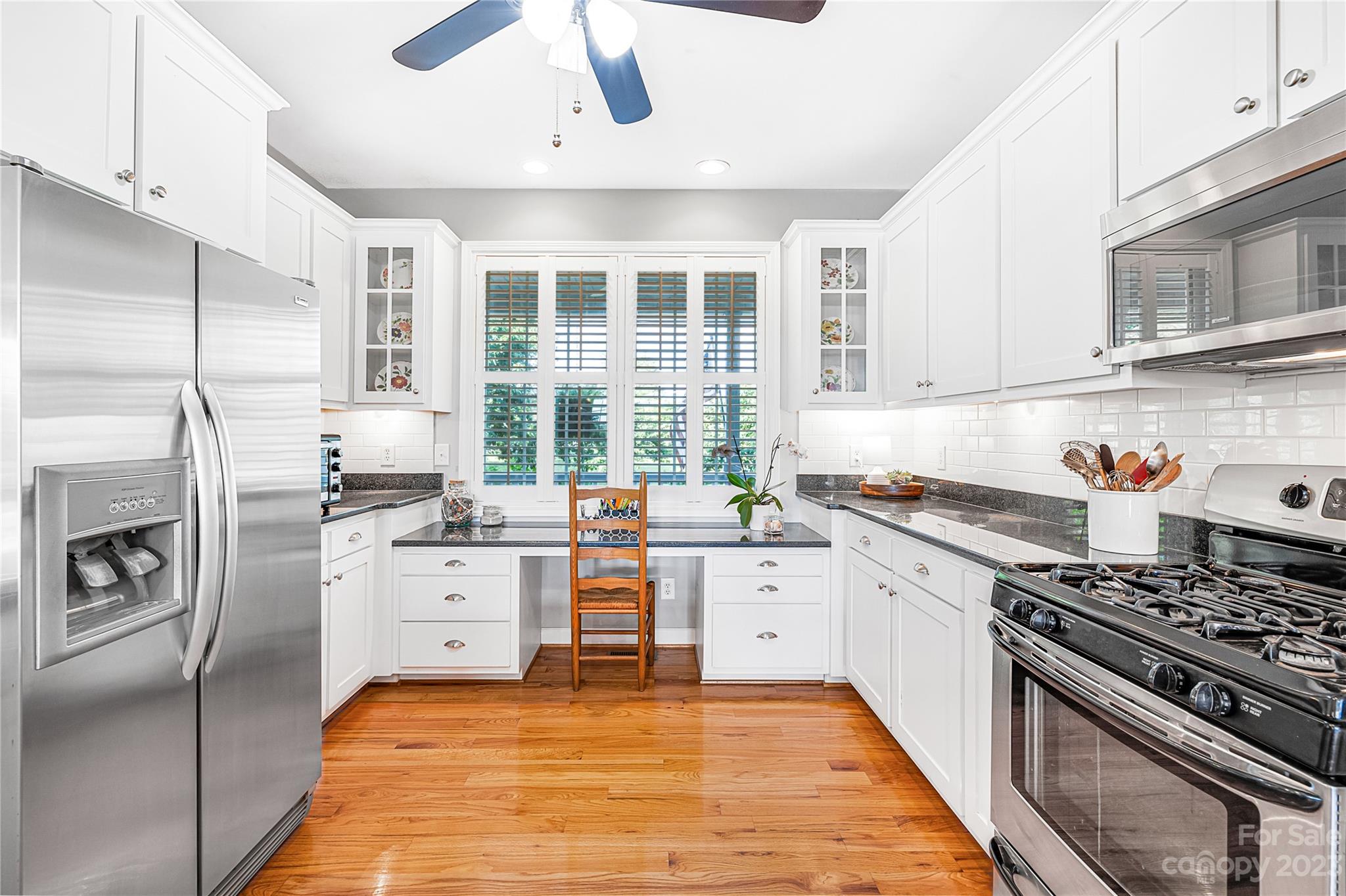 5423 Reepsville Road Vale, NC 28168 - Photo 19 of 48 a kitchen with a stove a sink and a refrigerator