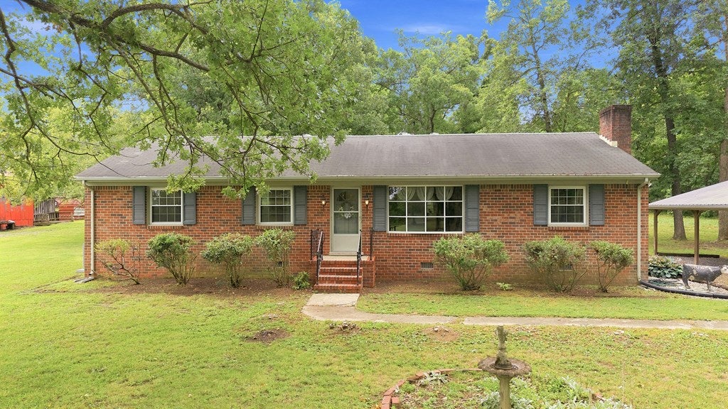 153 Willow Lake Road Buckingham, VA 23921 - Photo 3 of 72 Gallery Image 3
