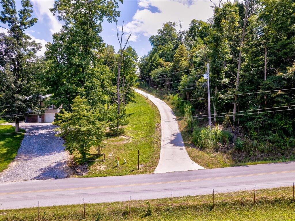 0 Chinquipin Road Sneedville, TN 37869 - Photo 11 of 32 Chinquipin Rd - 11