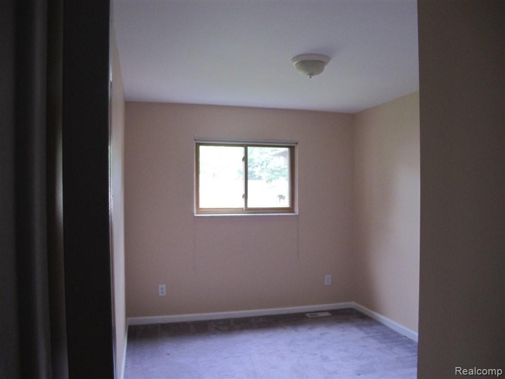 468 Merrimac Road Canton, MI 48188 - Photo 9 of 24 Bedrm