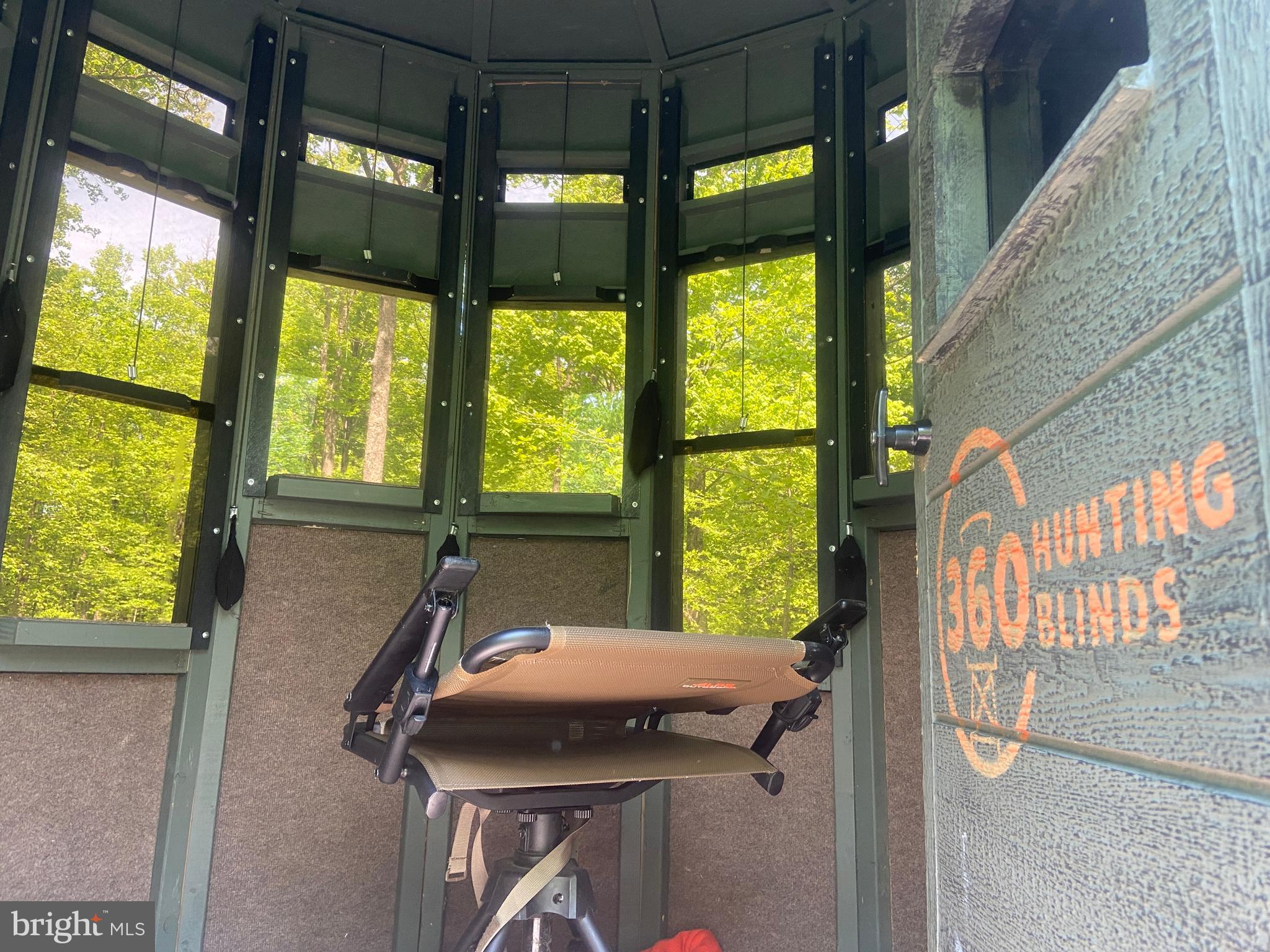 4740 Ford Fields Road Myersville, MD 21773 - Photo 131 of 147 Interior of hunting blind #1