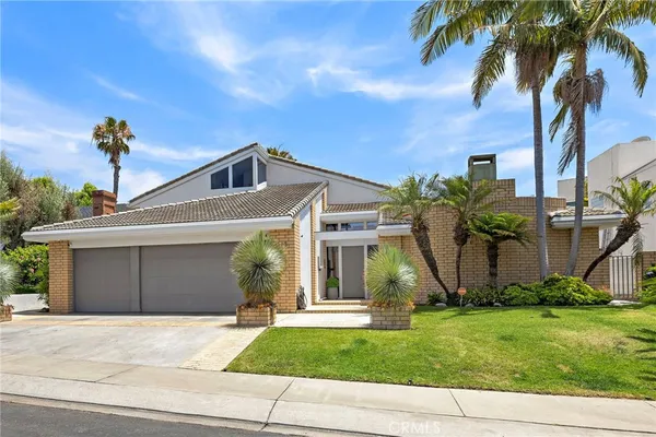 $3,695,000 | 205 Calle Potranca, San Clemente, CA 92672